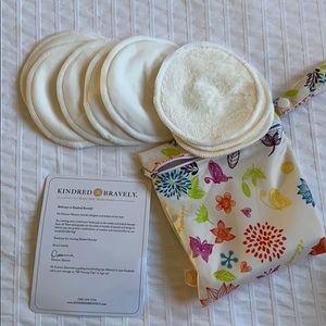 Organic Kindred Bravely Nursing pads